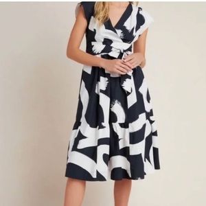 Maeve Dress, Size 10, Navy Blue and White EUC
